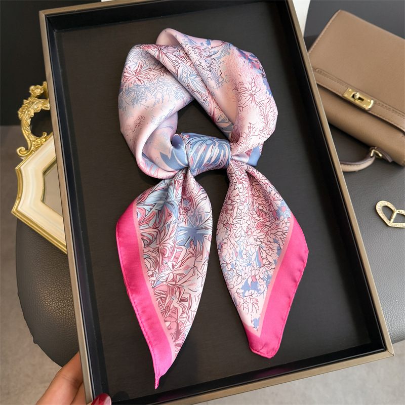 Luxury Design Print Scarf For  - Luxury Bags Made recension och pris