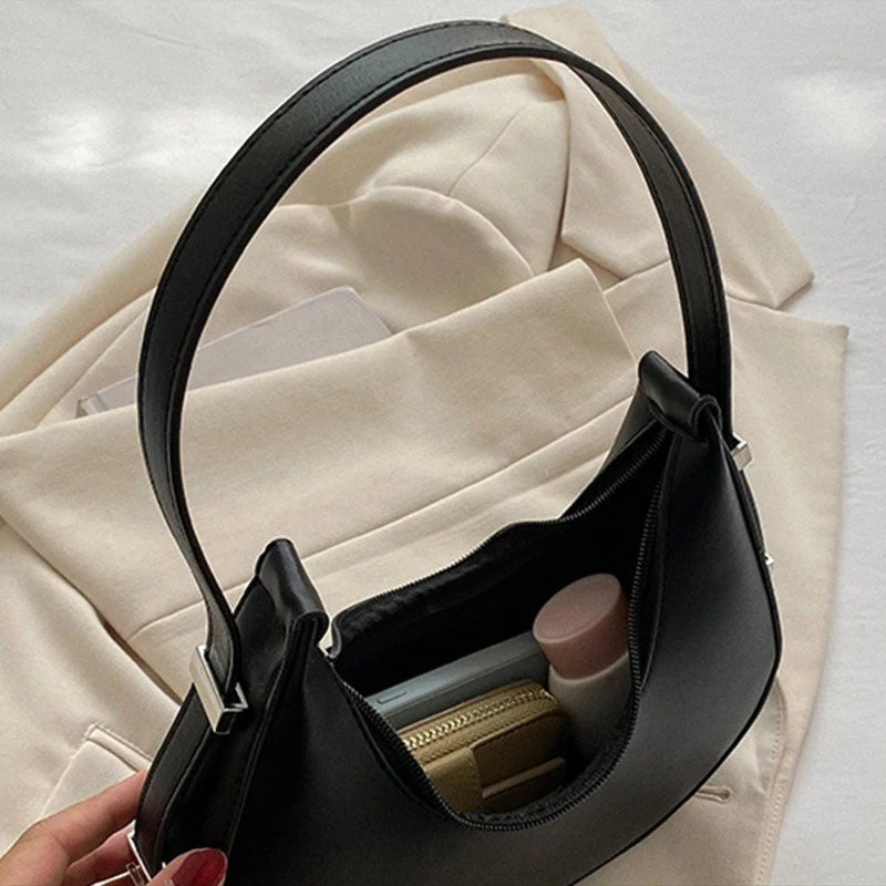 Women's Underarm Bag Luxurious - Luxury Bags Collection recension och pris
